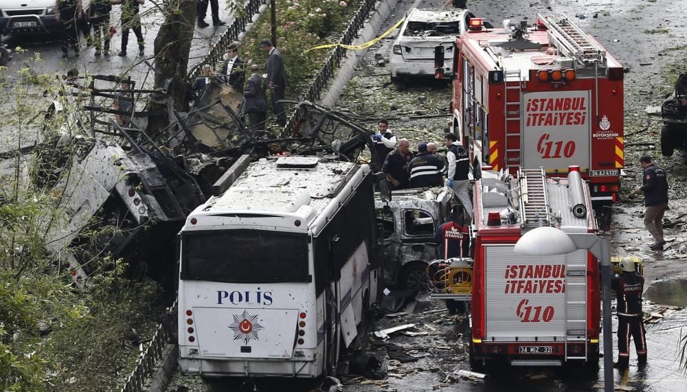 Atemptat a Istanbul amb 11 morts.