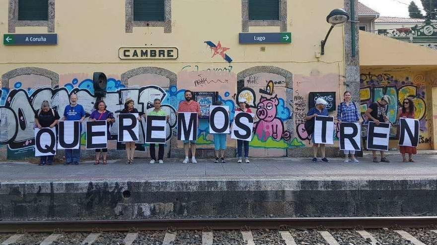 De romería para reivindicar el tren de cercanías