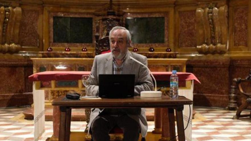 José Ángel Rivera de las Heras durante la conferencia. | Emilio Fraile