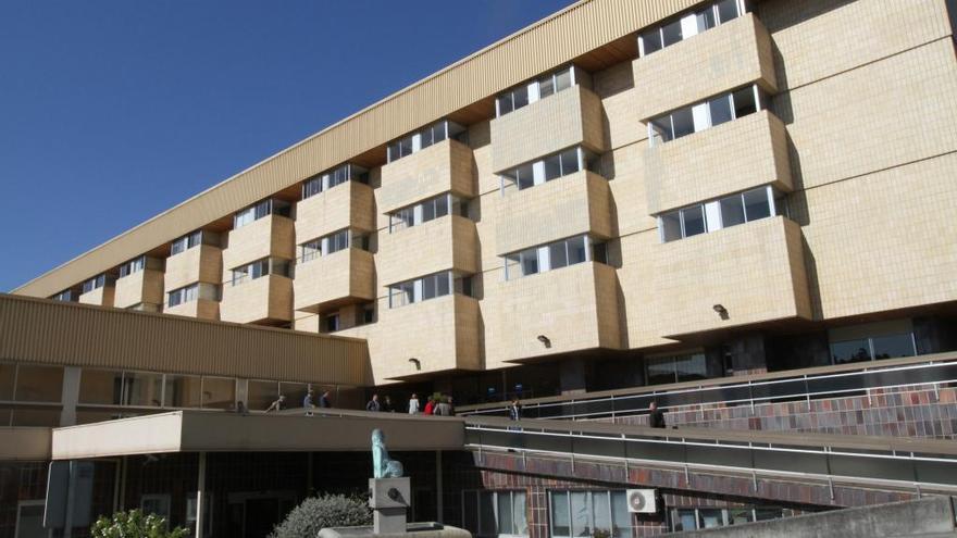 Vista exterior del Complexo Hospitalario Universitario de Ourense