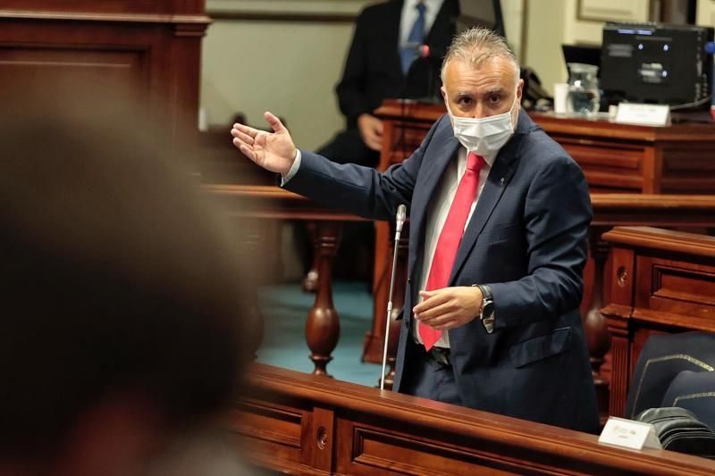 Pleno del Parlamento de Canarias