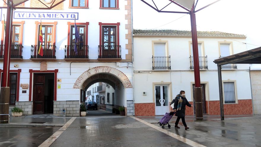 Teba, un pueblo que ya doblega la curva