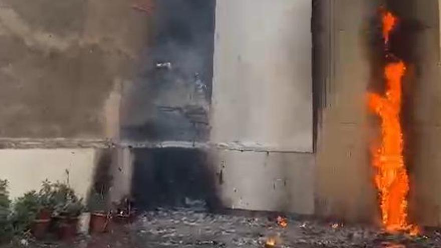 Vídeo: El incendio de uno de los bloques del edificio Luropa II de Castellón desde dentro