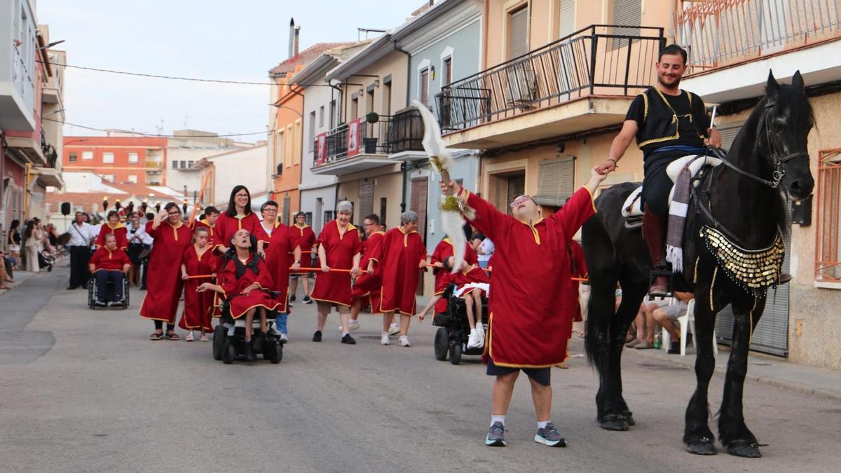Aspromivise en el desfile de los Moros i Cristians del Genovés.