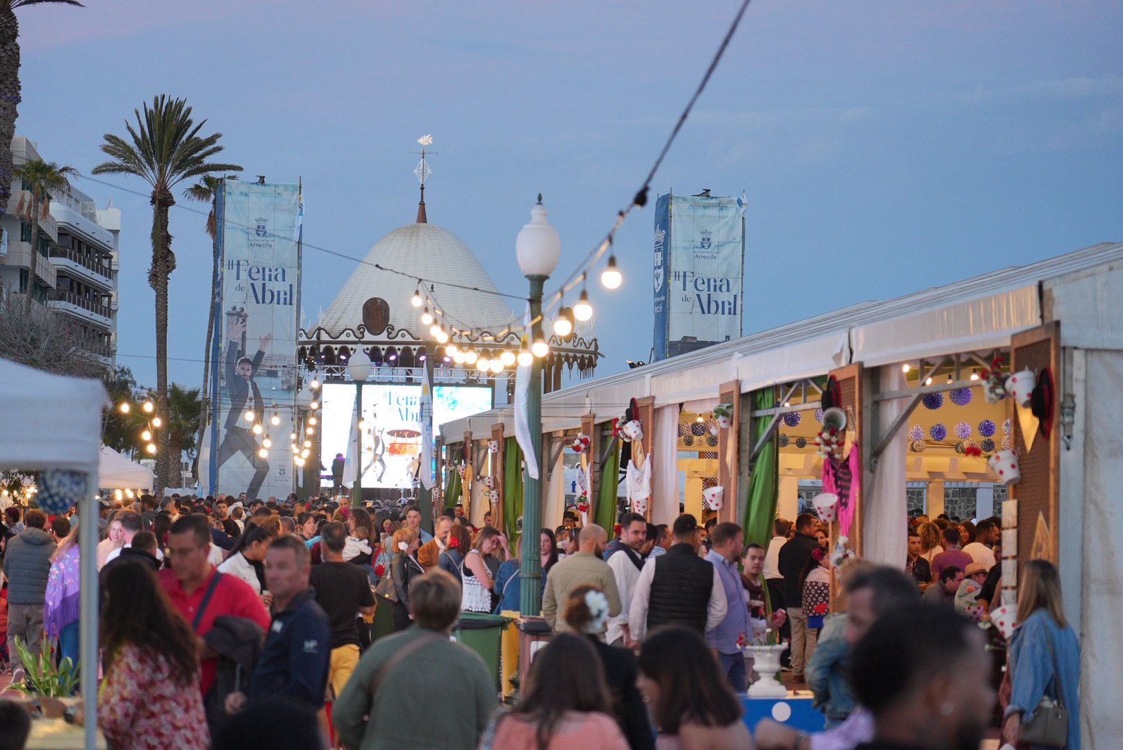 Más de 15.000 personas acuden a la Feria de Abril de Arrecife