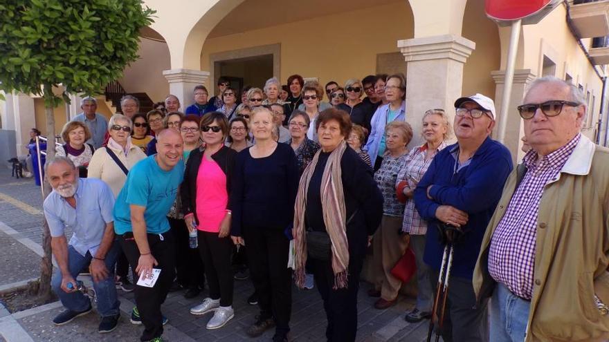 Caminata saludable por la localidad de Lloseta