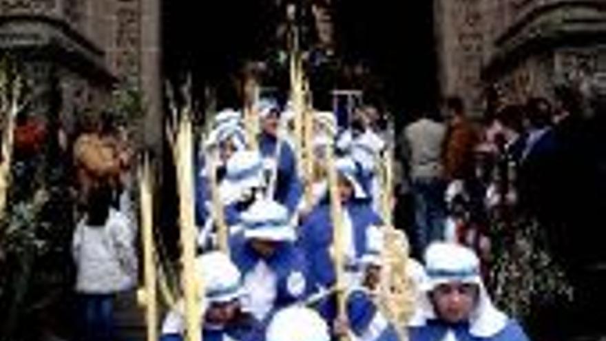 Plasencia logra revivir la procesión de los niños