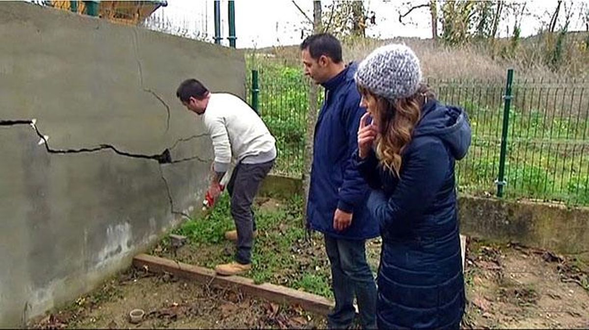 Tu i jo som tres. Per Ferran Monegal.