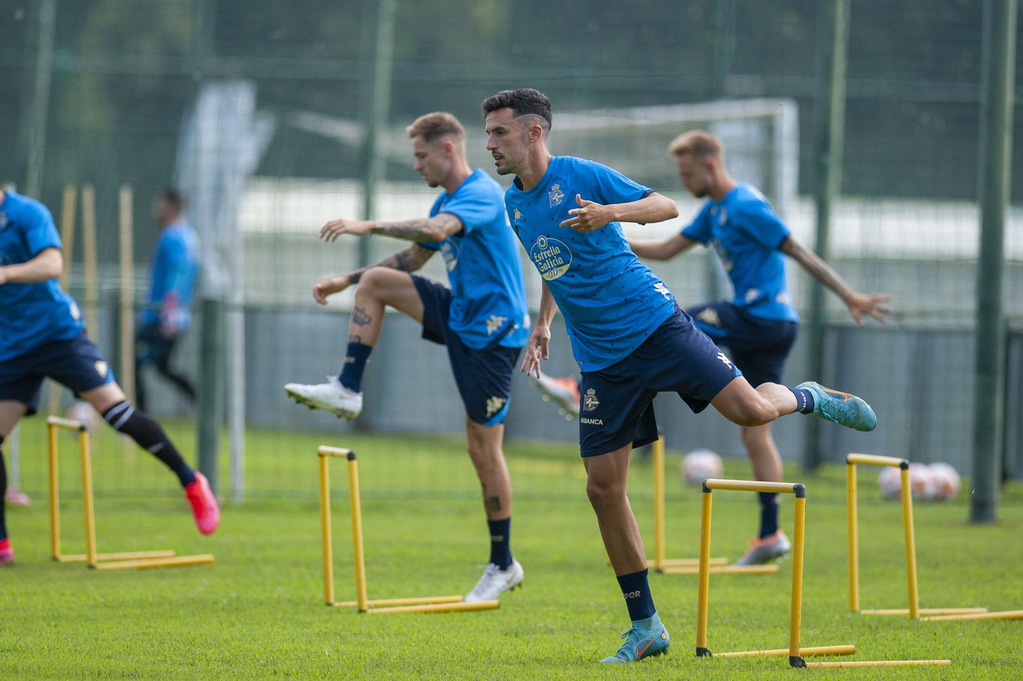 Héctor y Granero, al margen en el primer entrenamiento de la pretemporada del Dépor 2022-23