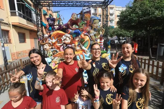 Foguerer Carolinas, tercer premio de categoría infantil de las Hogueras 2026