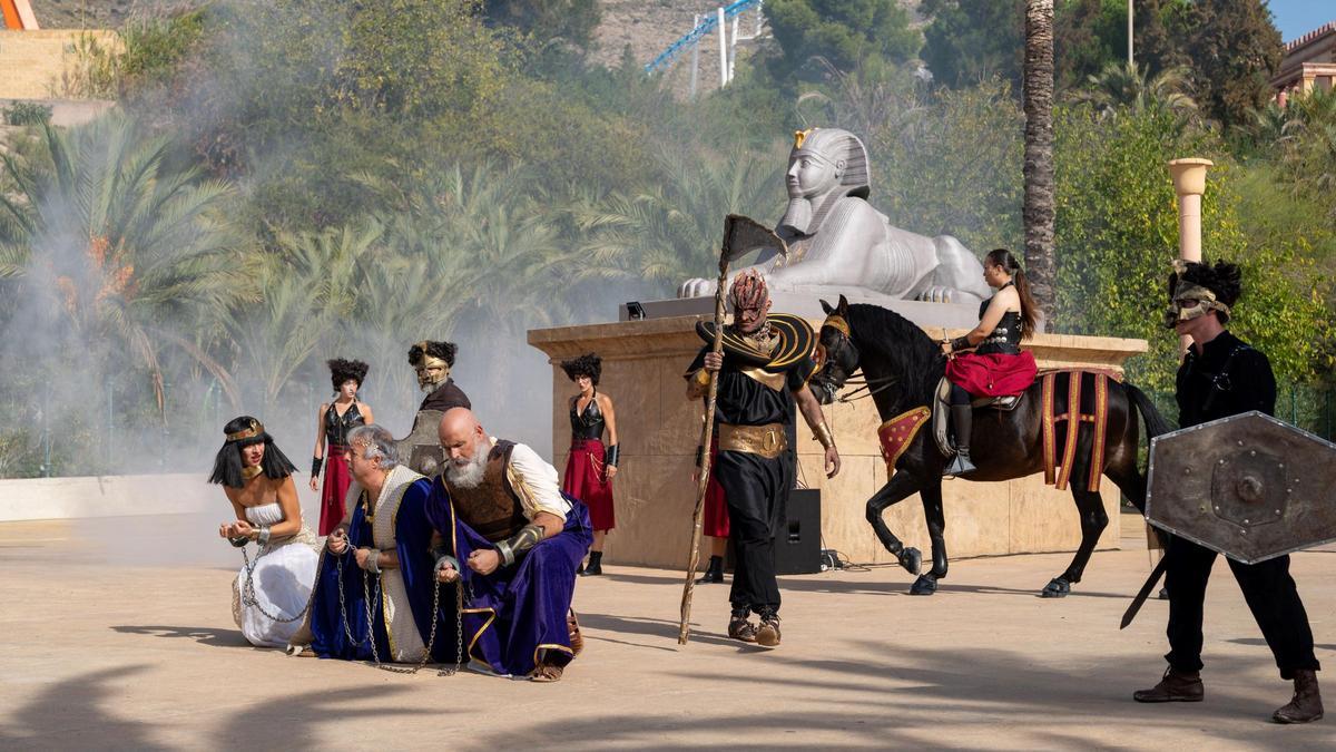La conquista de Cronos