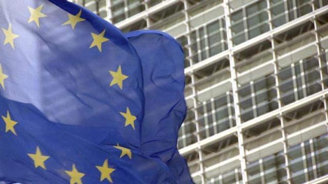 La bandera de la Unión Europea.