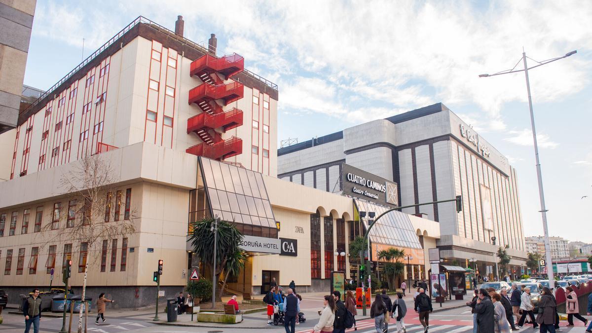 Centro comercial Cuatro Caminos