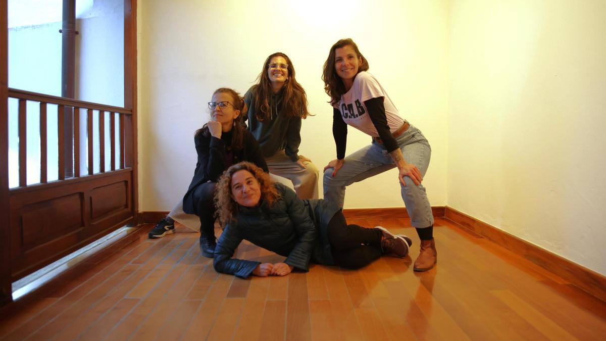 Equipo Bajar la madre en La Caldereta, San Mateo