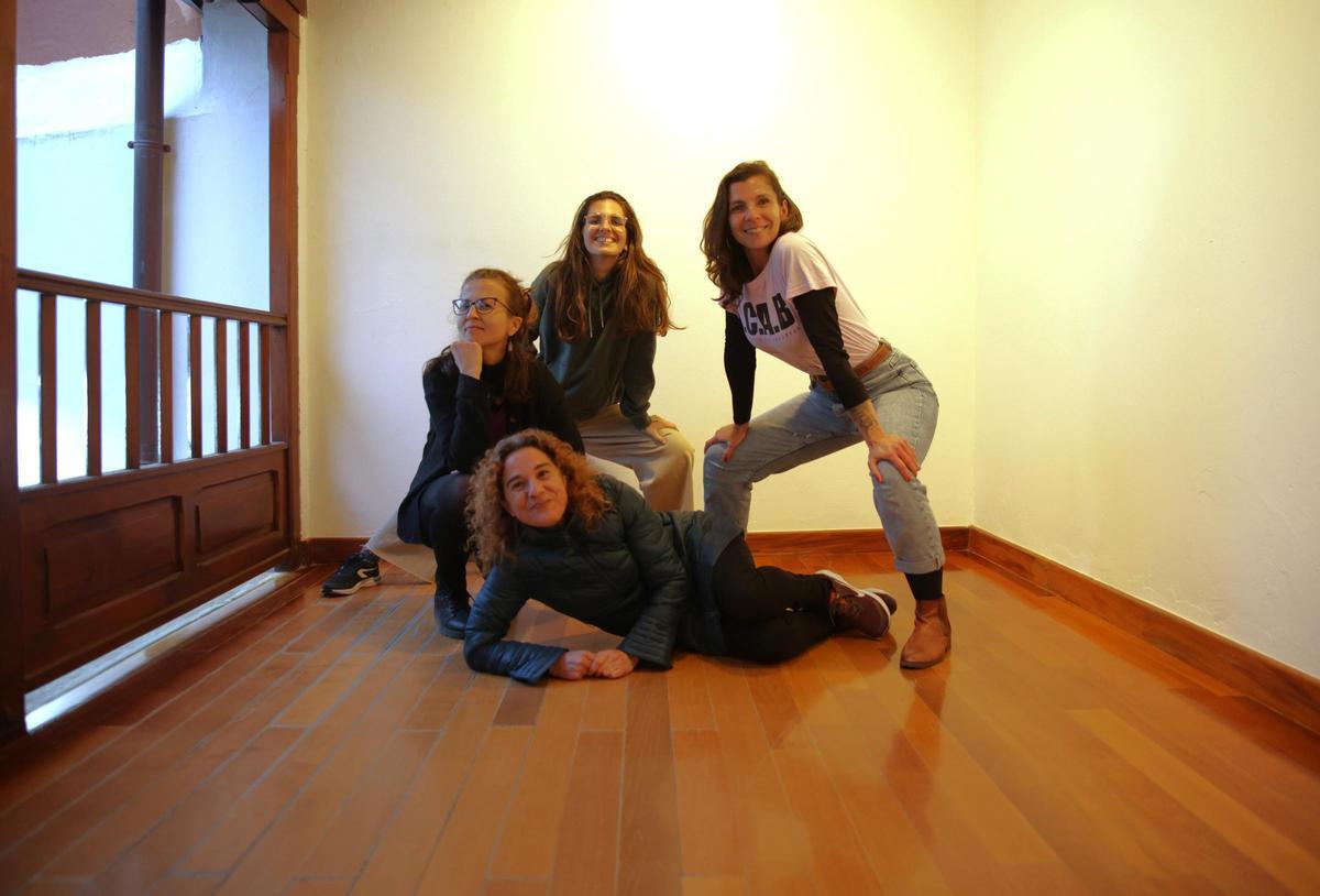 Equipo Bajar la madre en La Caldereta, San Mateo