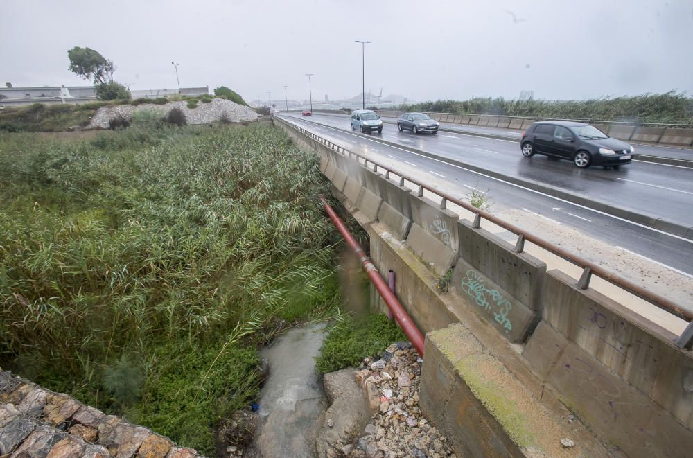 La gota fría causa inundaciones en la ciudad de Alicante