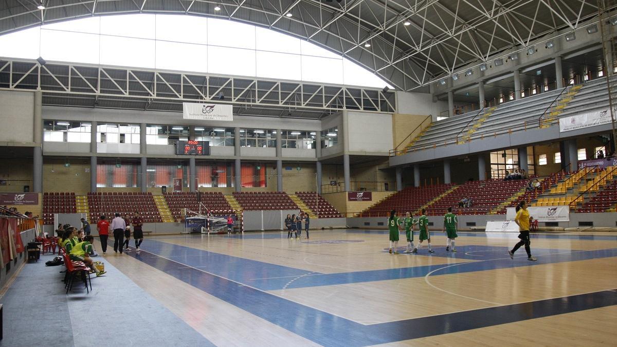Interior del pabellón polideportivo Vista Alegre.