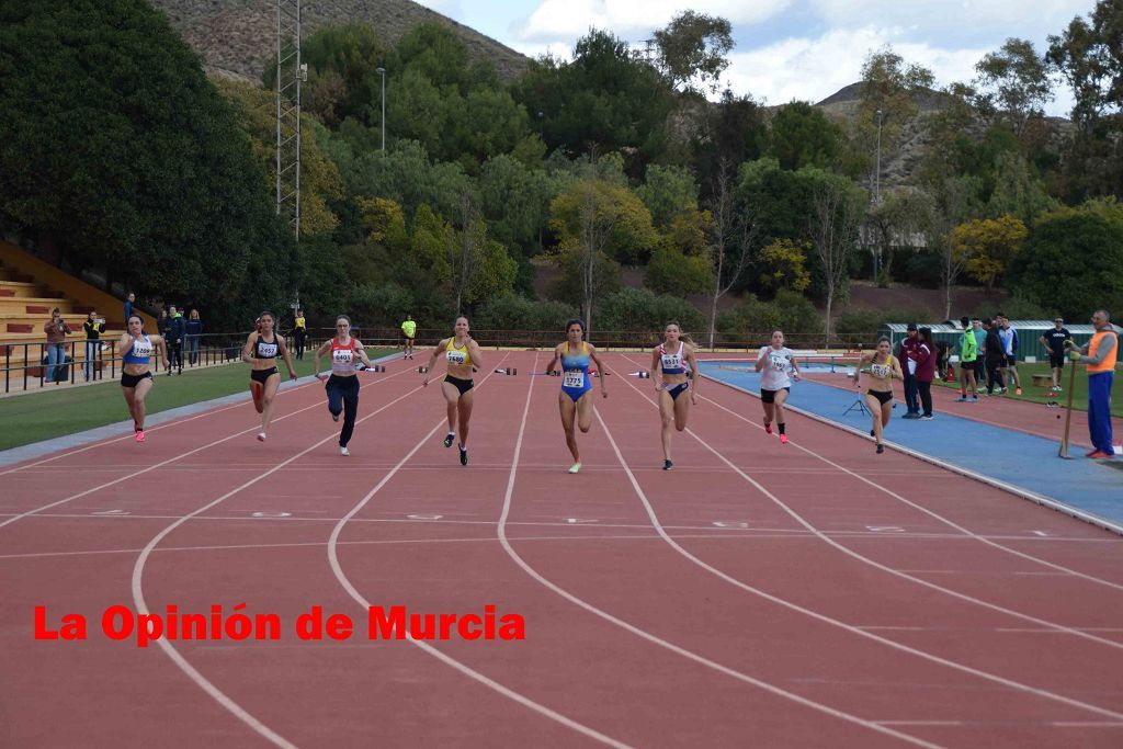 Regional absoluto y sub-23 de atletismo en Lorca