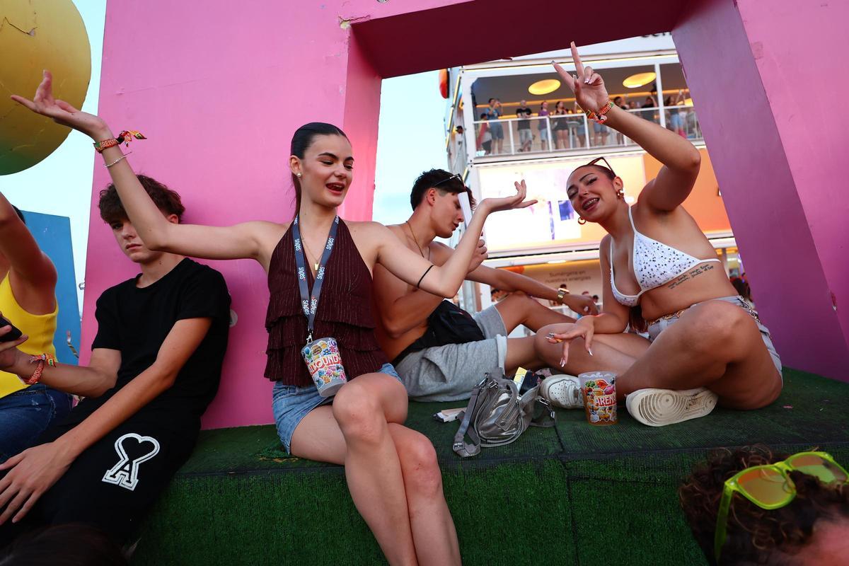 Galería: Cuarta y última jornada del Arenal Sound en Burriana Galería: Cuarta y última jornada del Arenal Sound en Burriana