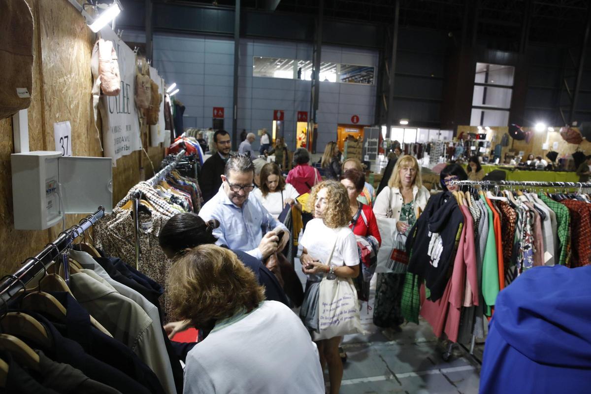 Visitantes en los stands en una edición anterior de la Feria de Stocks.