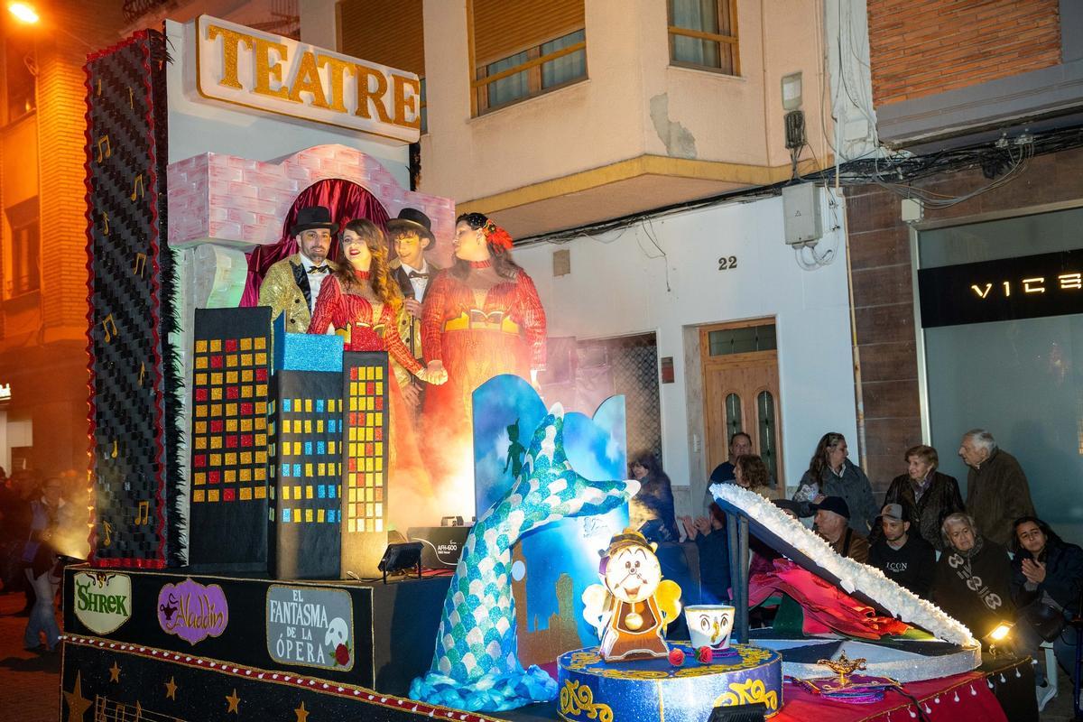 Las mejores imágenes de la Cavalcada del Ninot