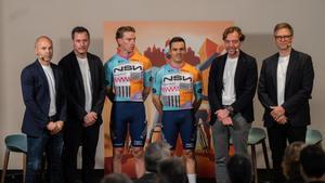 El NCN de Iniesta presenta su imagen en Barcelona