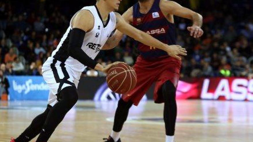 Scott Bamforth i Juan Carlos Navarro durant el partit d&#039;ahir