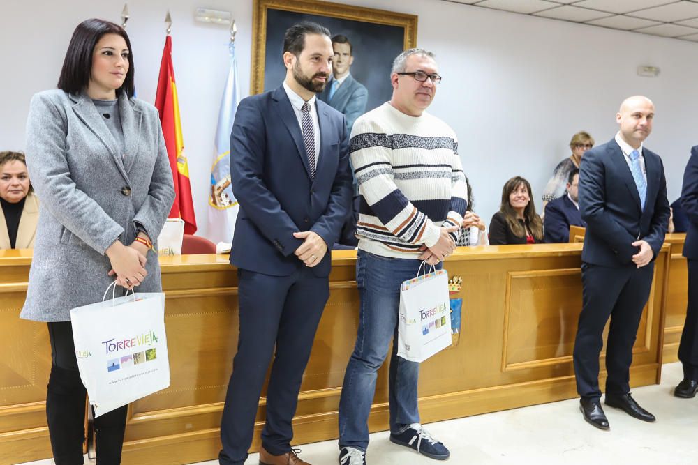 Torrevieja celebra el Día de la Constitución