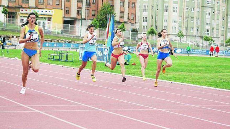 San Lázaro, primera cita para la élite femenina de clubes