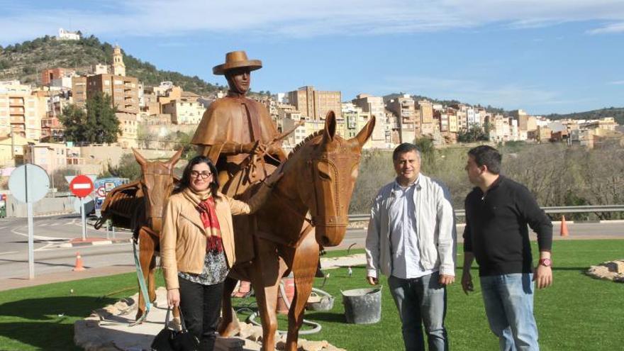 L&#039;Alcora homenajea a la Recua Arriera con un monumento