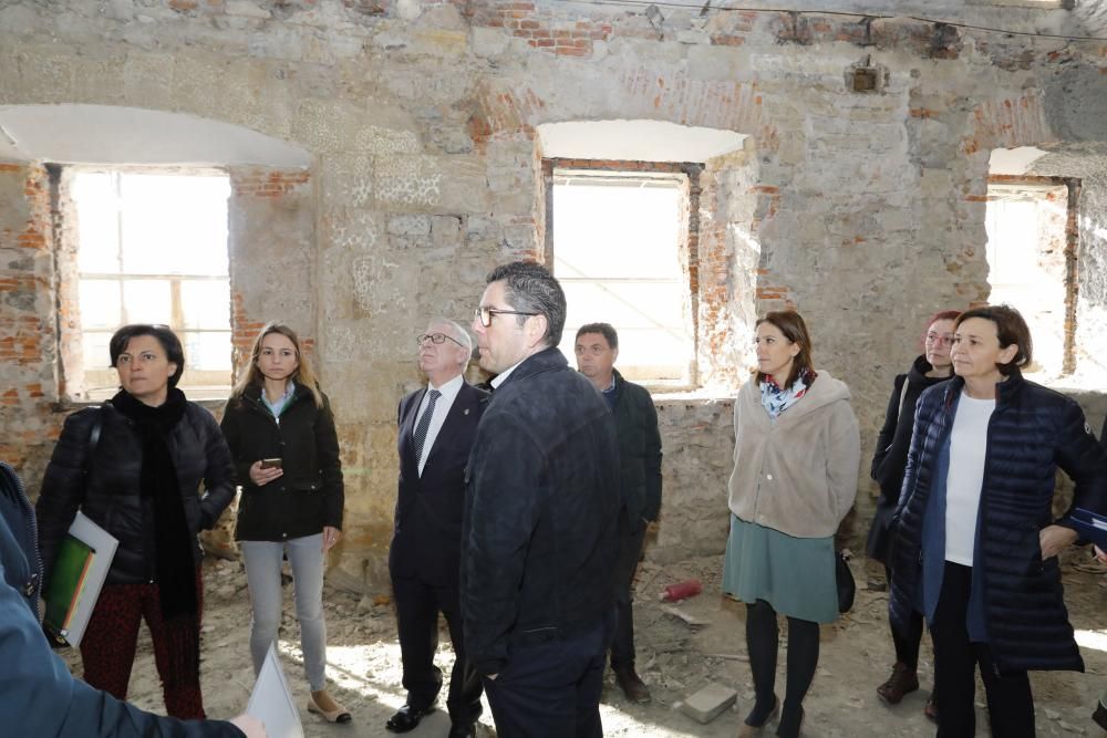 Visita al edificio de Tabacalera