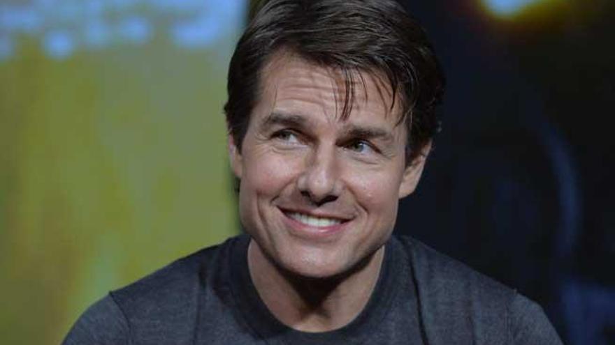 Tom Cruise.