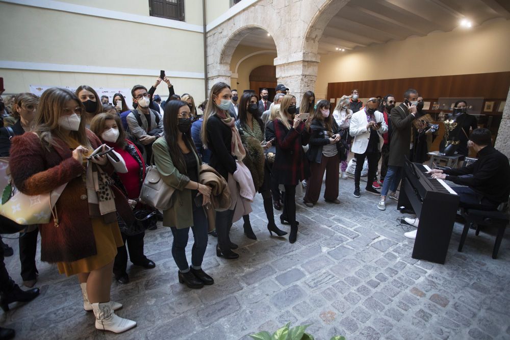 Inauguración de la exposición "La moda y su significado", en el Palacio del Cervelló.