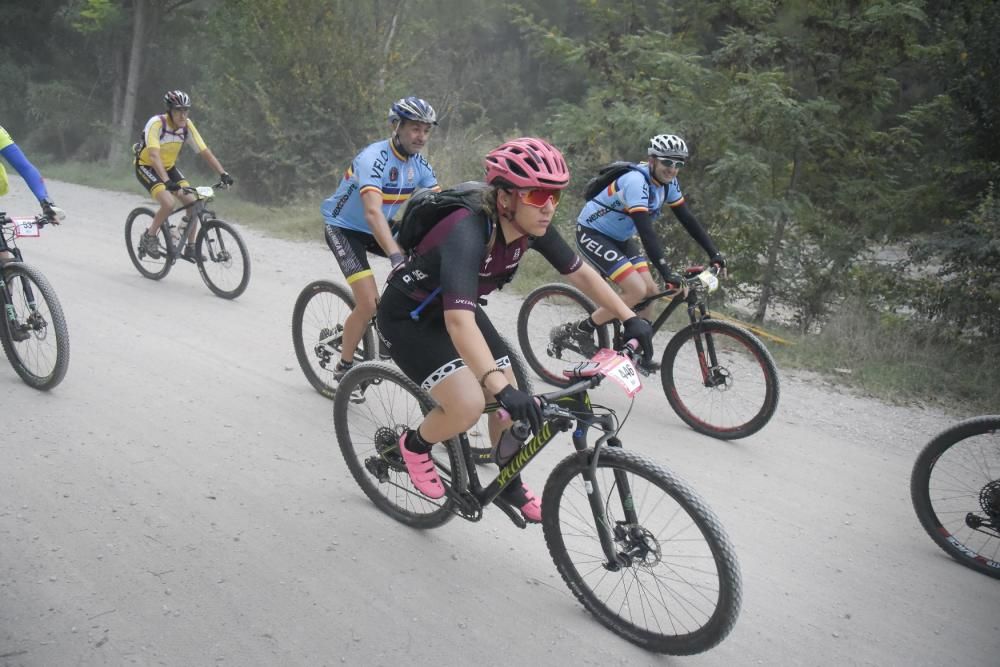 Selènika, marxa de resistència en BTT