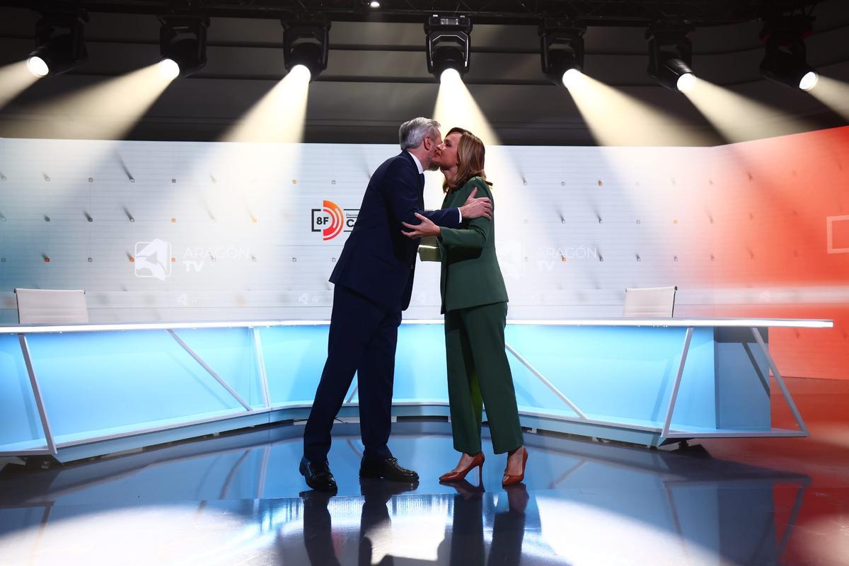 EN IMÁGENES | Así ha sido el cara a cara entre Pilar Alegría y Jorge Azcón por el 8F en Aragón TV
