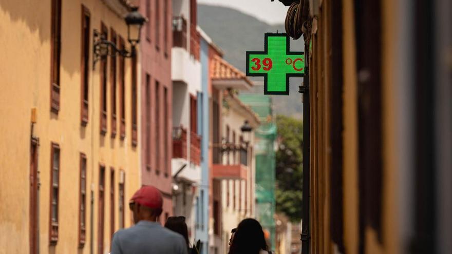Canarias se prepara para una alerta por radiación ultravioleta extrema entre el 10 y el 14 de agosto