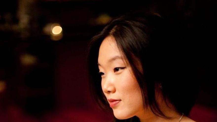 La violinista y compositora Maureen Choi imparte dos formaciones gratuitas en Canarias