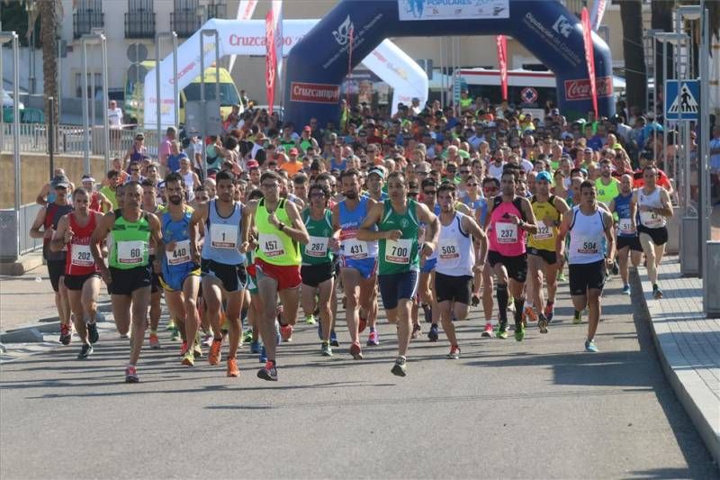 Las imágenes de la carrera popular Puente Romano