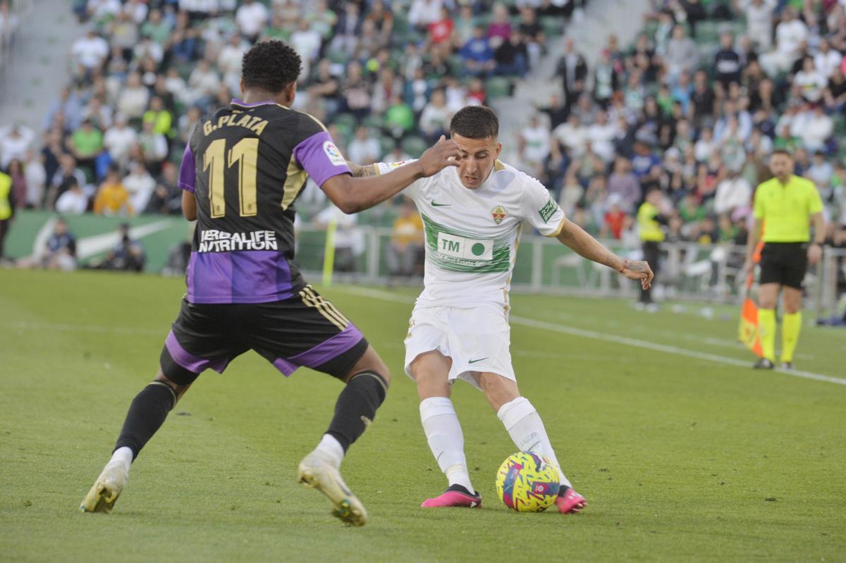 Un momento del último partido del Elche CF ante el Real Valladolid de Pacheta