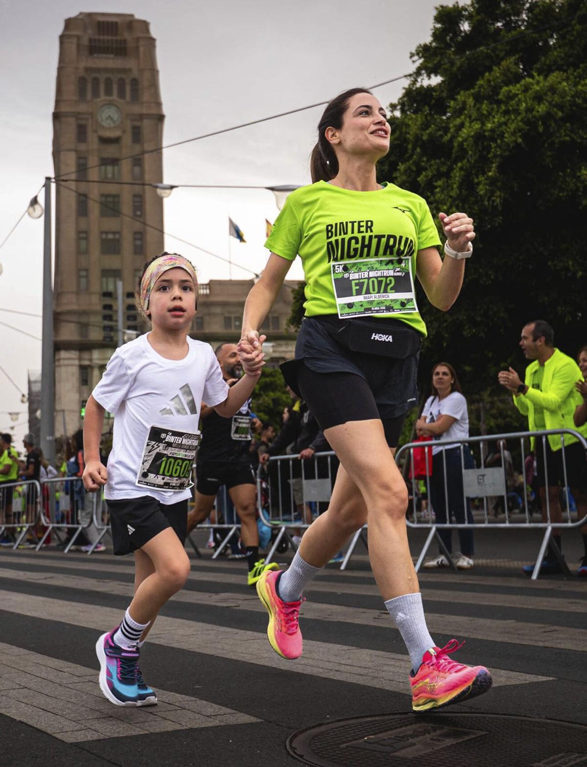 La capital tinerfeña se rinde a la Binter NightRun