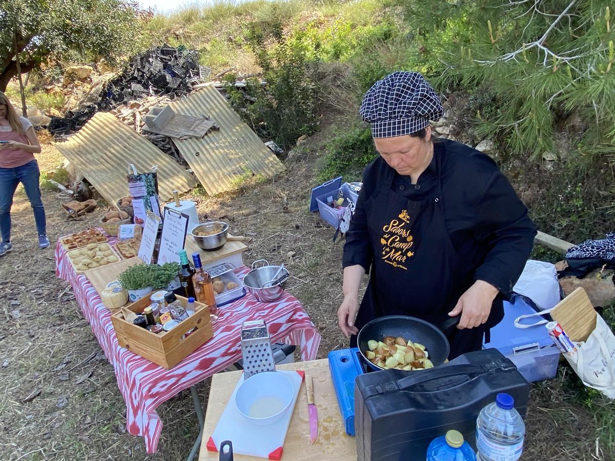 Galería: Así ha sido la presentación de la campaña de la 'patata vermella eivissenca' en Es Figueral Galería: Así ha sido la presentación de la campaña de la 'patata vermella eivissenca' en Es Figueral