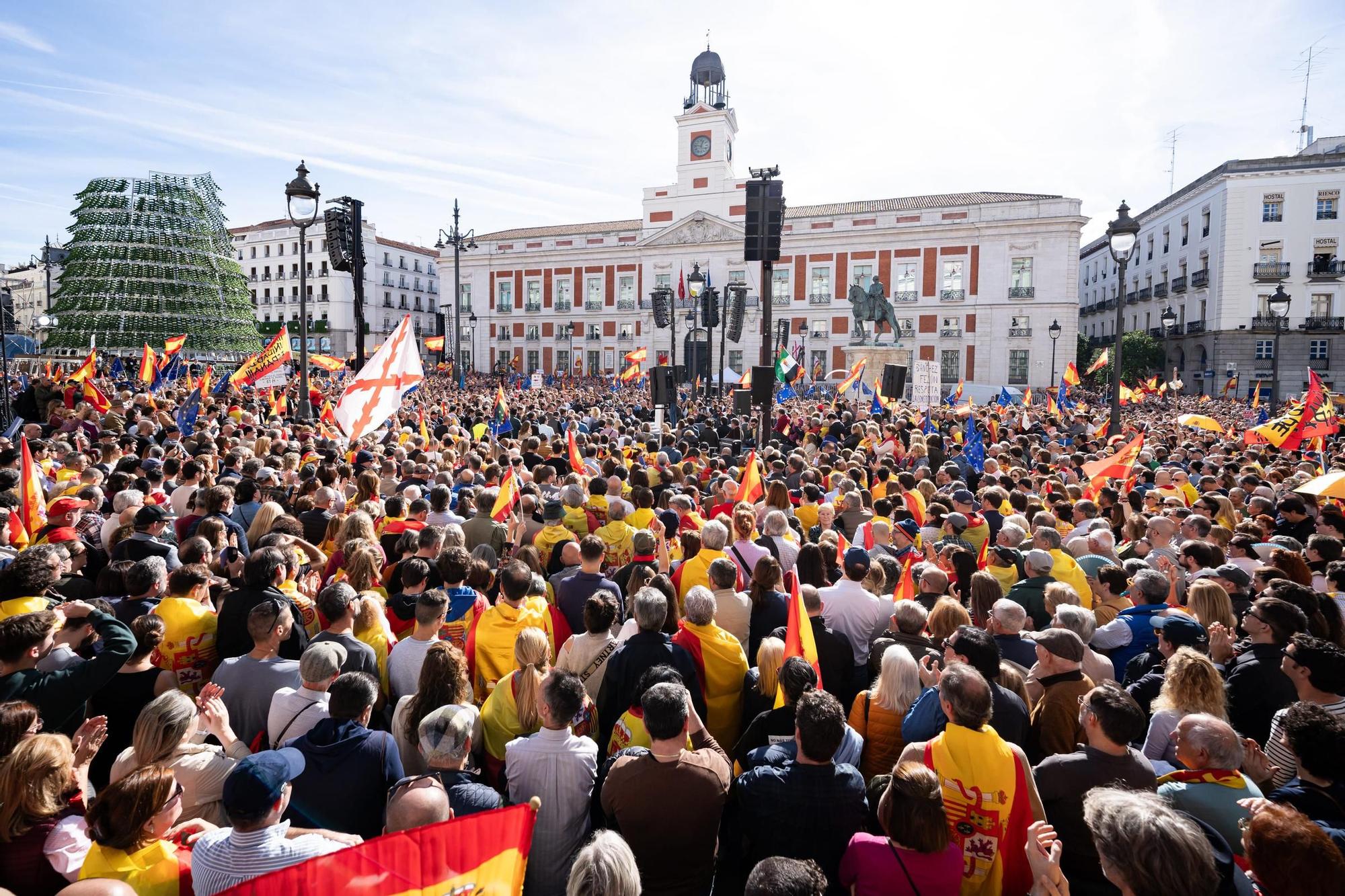 Manifestació contra l'amnistia a Madrid, en fotos