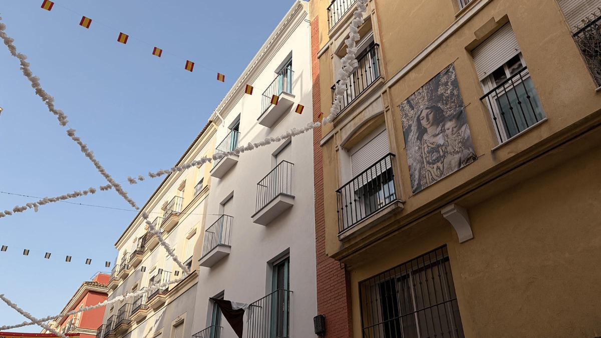 Calle Ancha engalanada para la procesión triunfal del 18 de julio