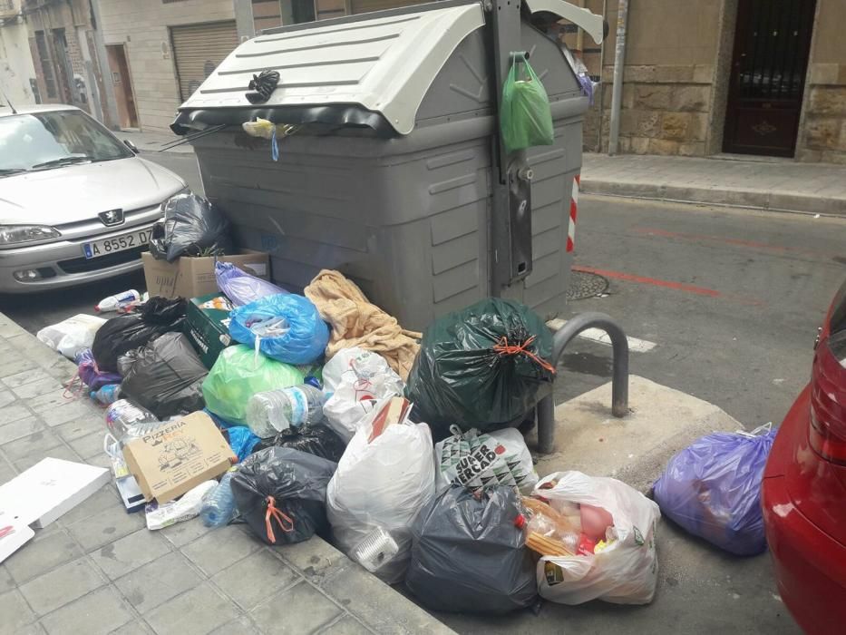 Basura en las calles de Alicante