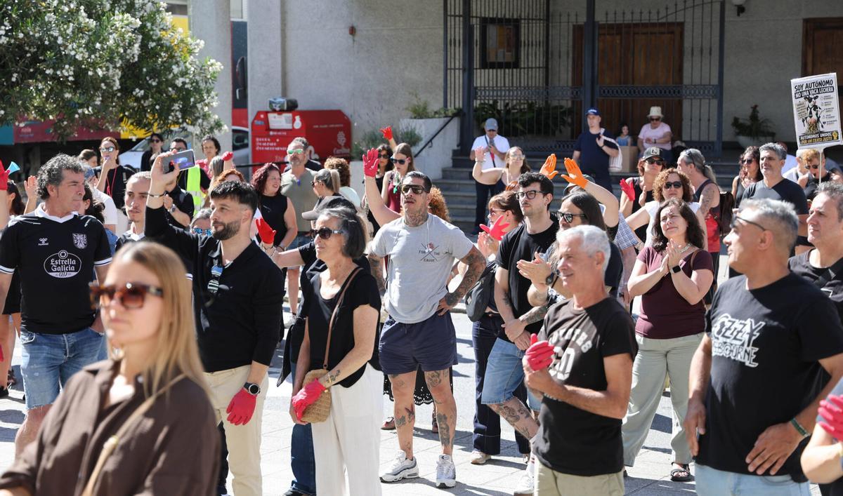 Vigo, Delegación de Hacienda. Protesta de autónomos