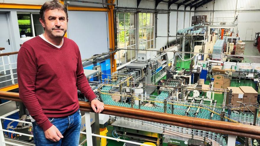 Agua de Cuevas, la empresa que brotó del manantial allerano