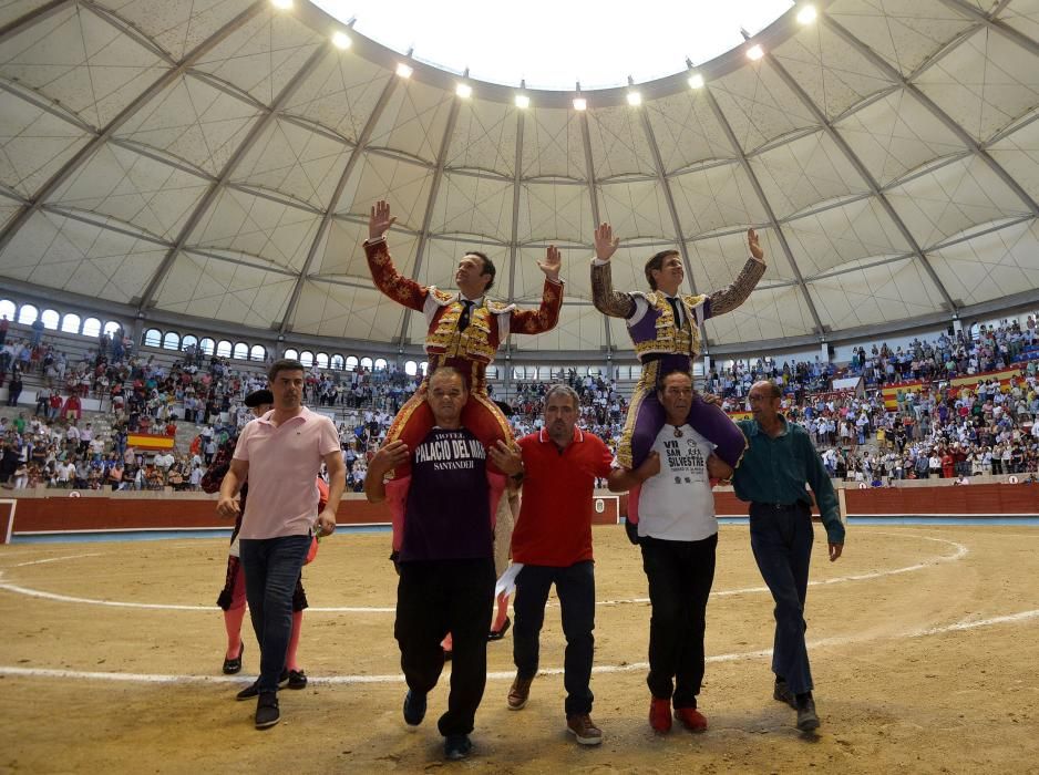 Gran tarde de toros en la de feria de Pontevedra