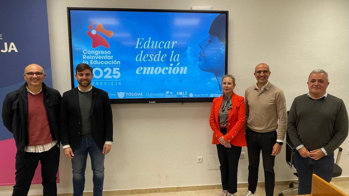 Presentación del congreso "Reinventar la Educación"
