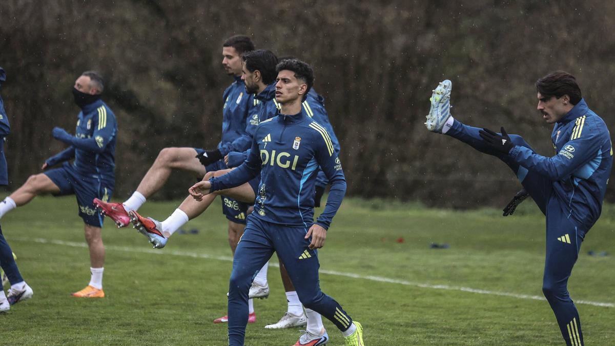 EN IMÁGENES: así fue la jornada de entrenamientos del Real Oviedo en El Requexón previa al duelo ante el Girona