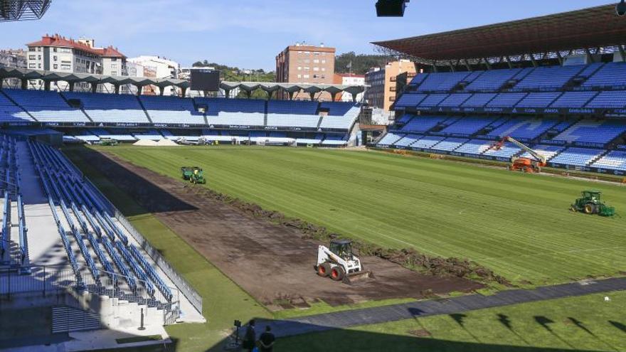 El Celta cambiará el césped de Balaídos en septiembre tras el concierto de Muse